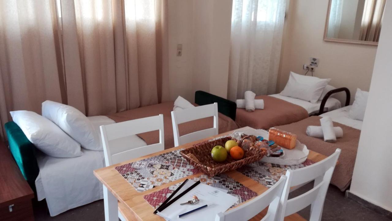 Luxury Apts Heraklion Center Bagian luar foto