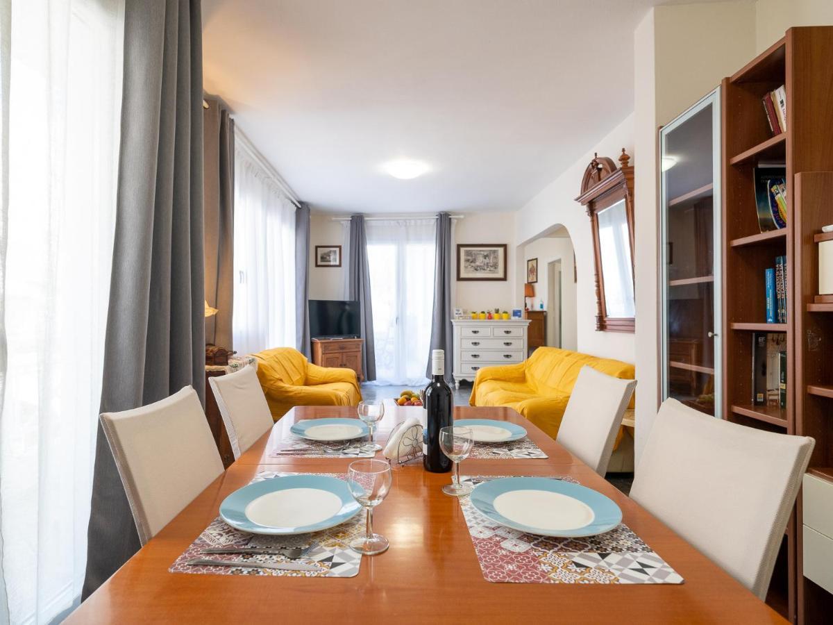 Luxury Apts Heraklion Center Bagian luar foto