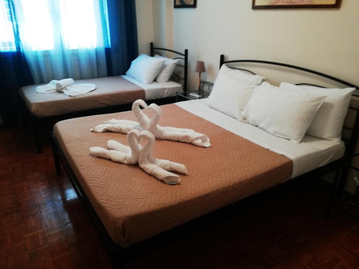 Luxury Apts Heraklion Center Bagian luar foto